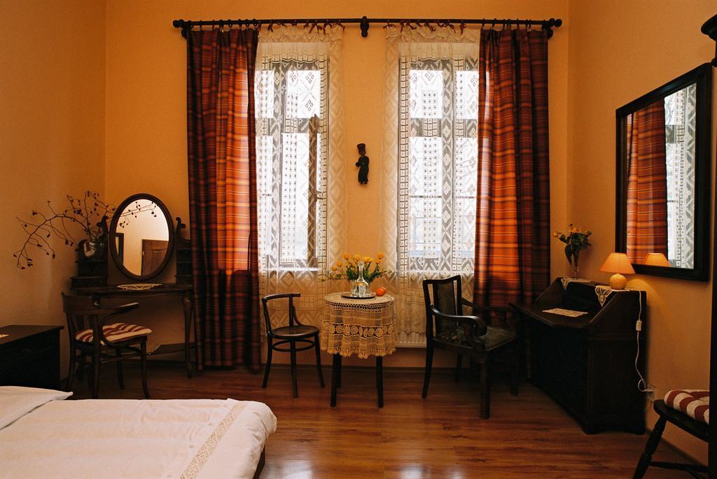 Piano Guest House Kraków Eksteriør billede