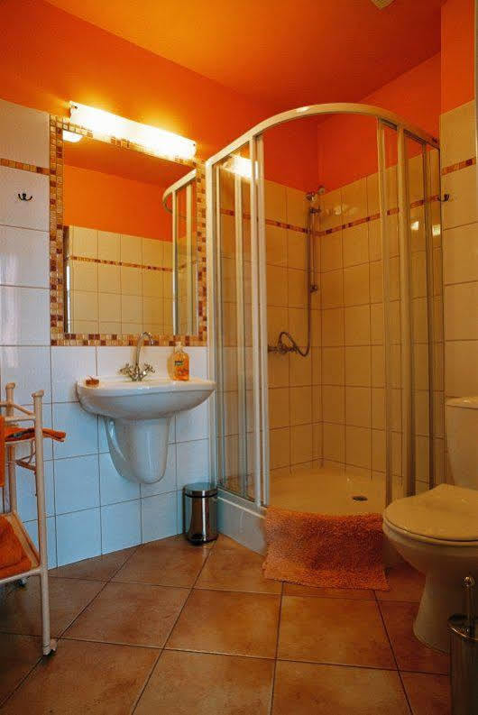 Piano Guest House Kraków Eksteriør billede